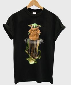 baby yoda waer mirror reflection yoda t-shirt